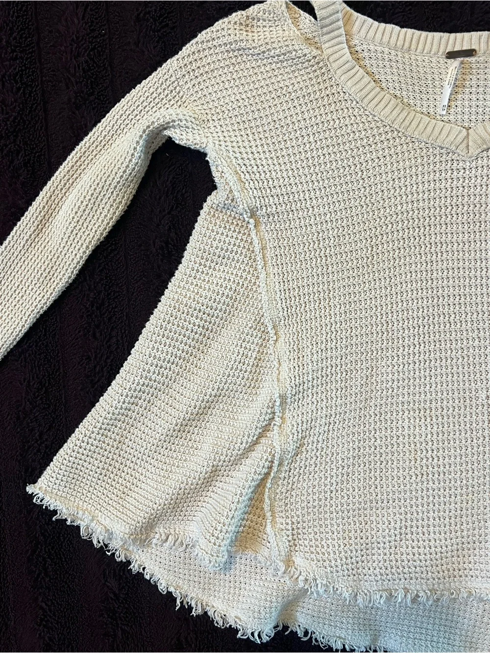 Free People Thermal Knit V-Neck Tunic Sweater Cream Raw Hem Cotton XS